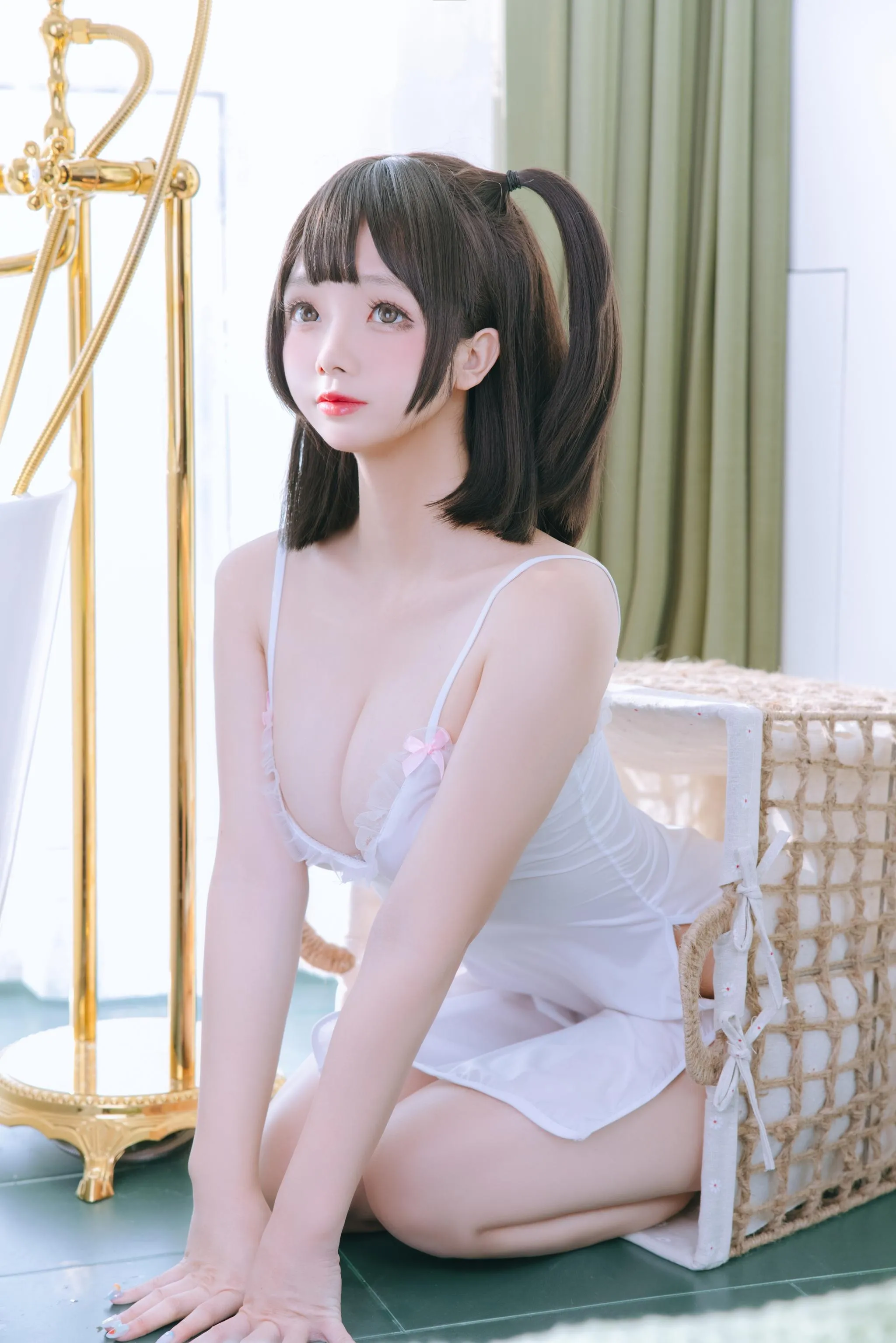 日奈娇 – NO.43 湿身小白裙 [70P]插图